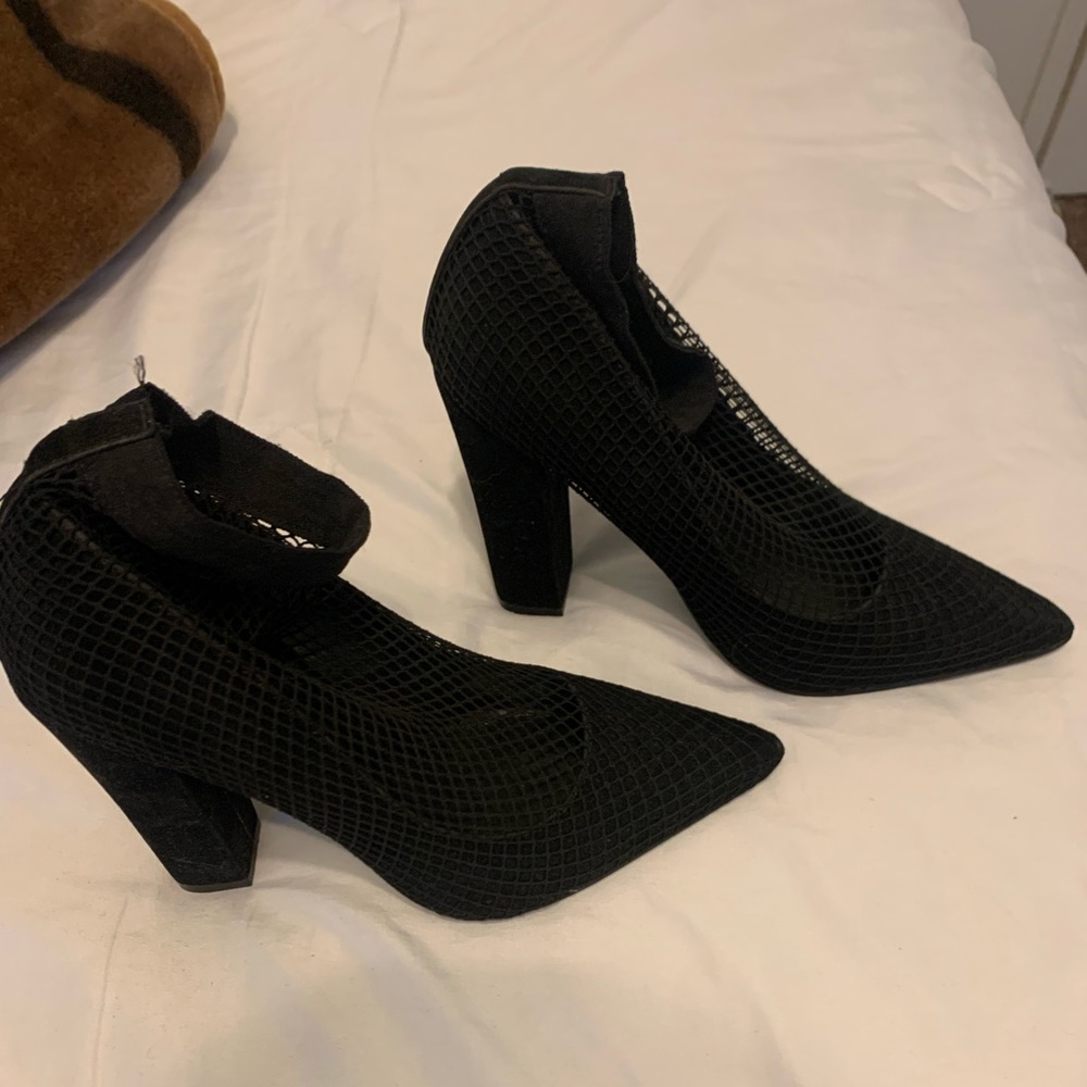 F21 fishnet heels